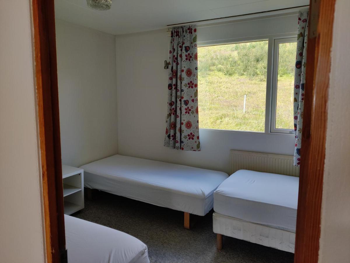 Solbrekka Guesthouse Mjoifjorthur ภายนอก รูปภาพ